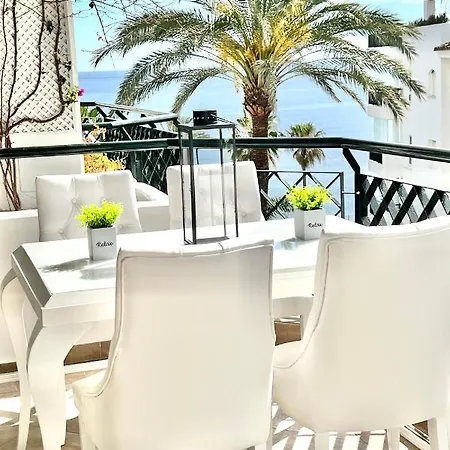 Apartment Mi Capricho Beachfront- P301 With Sea View *